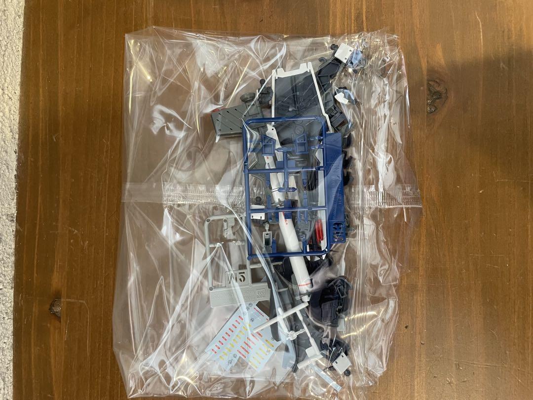 RG νガンダム　νガンダムファーストロット