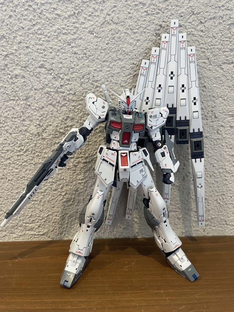 RG νガンダム　νガンダムファーストロット