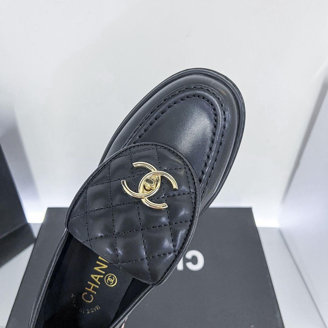 CHANEL シャネル ローファー 靴 レザー ブラック厚底
