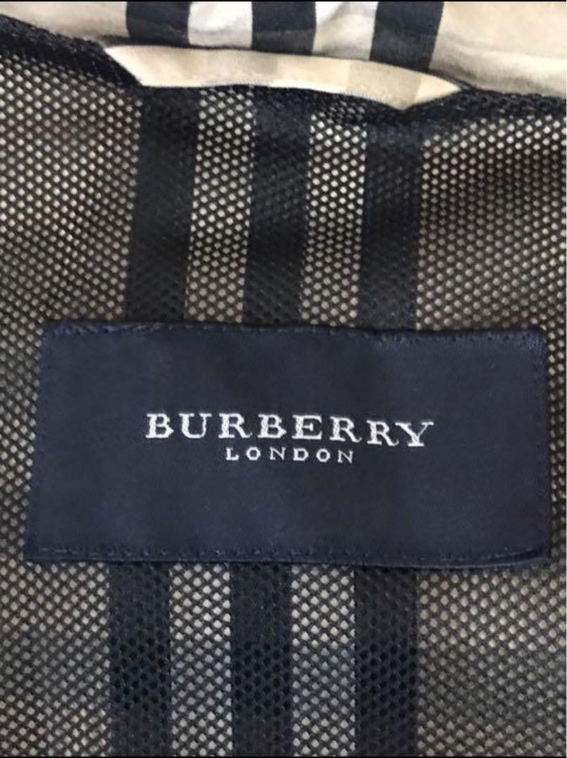 Burberry マウンテンパーカー
