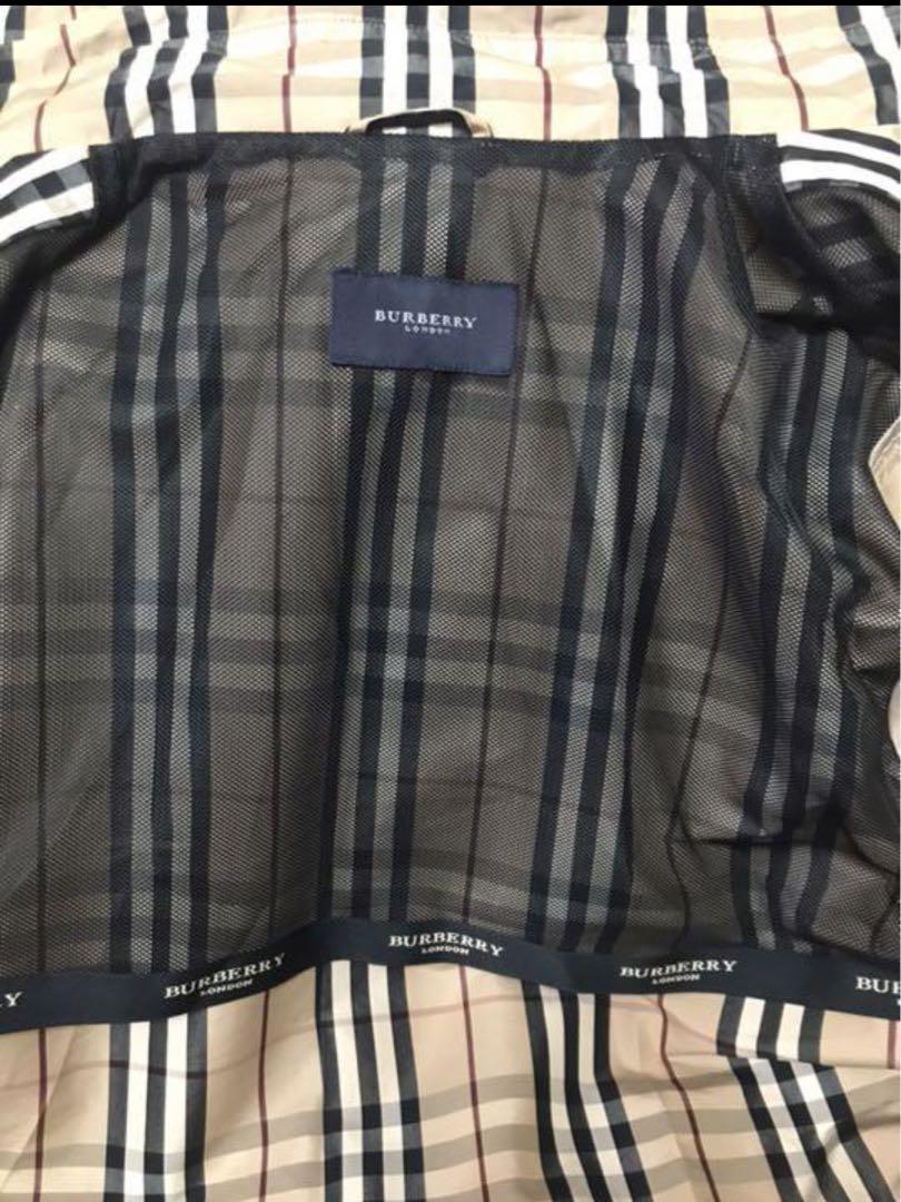 Burberry マウンテンパーカー