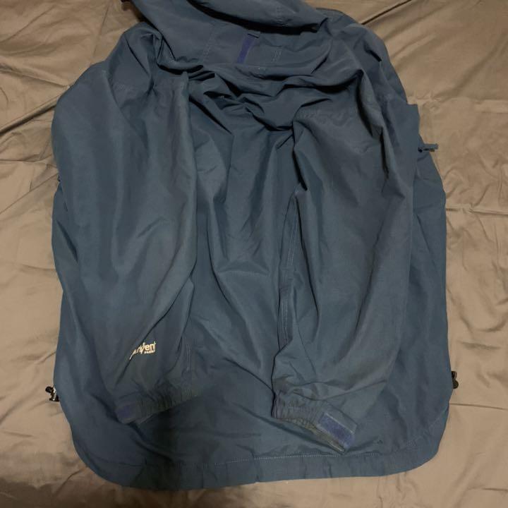 THE NORTH FACE マウンテンパーカ　activent 濃紺