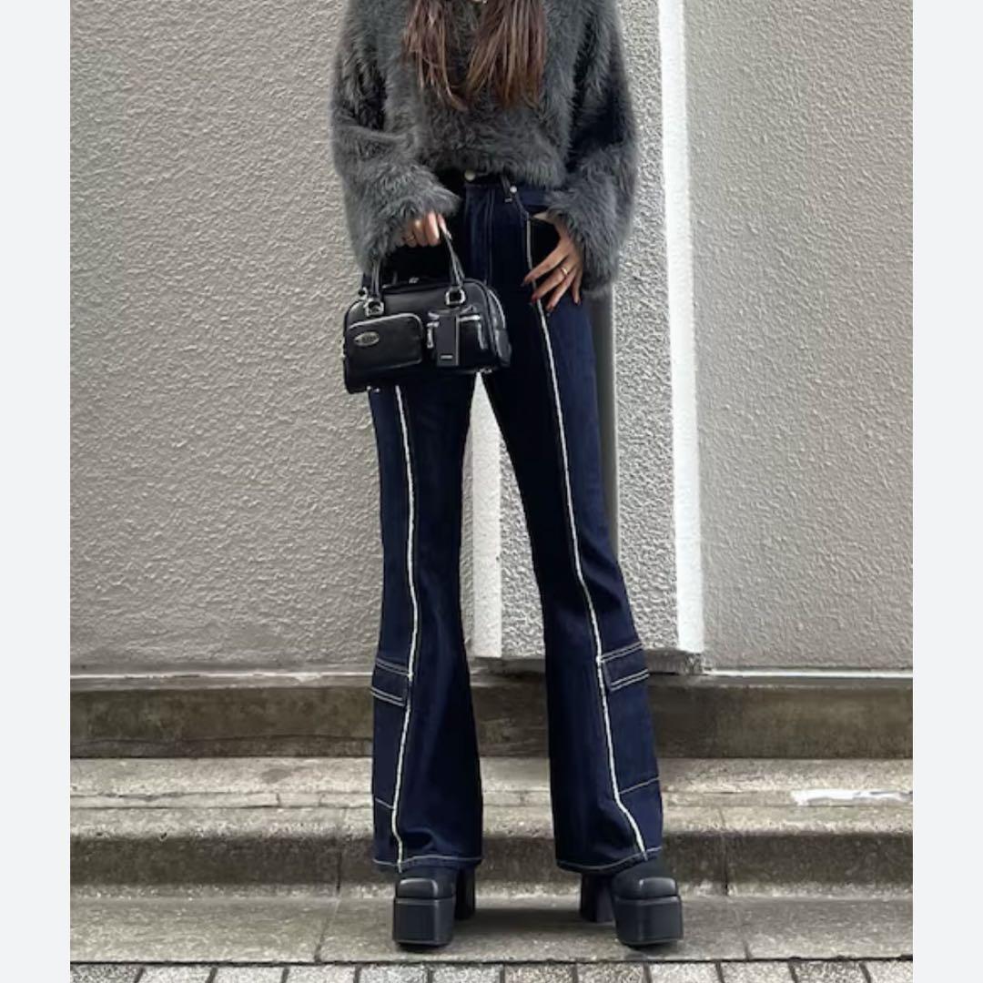 美品 EMODA アンダーポケットフレアジーンズインディゴ【Ｍ】