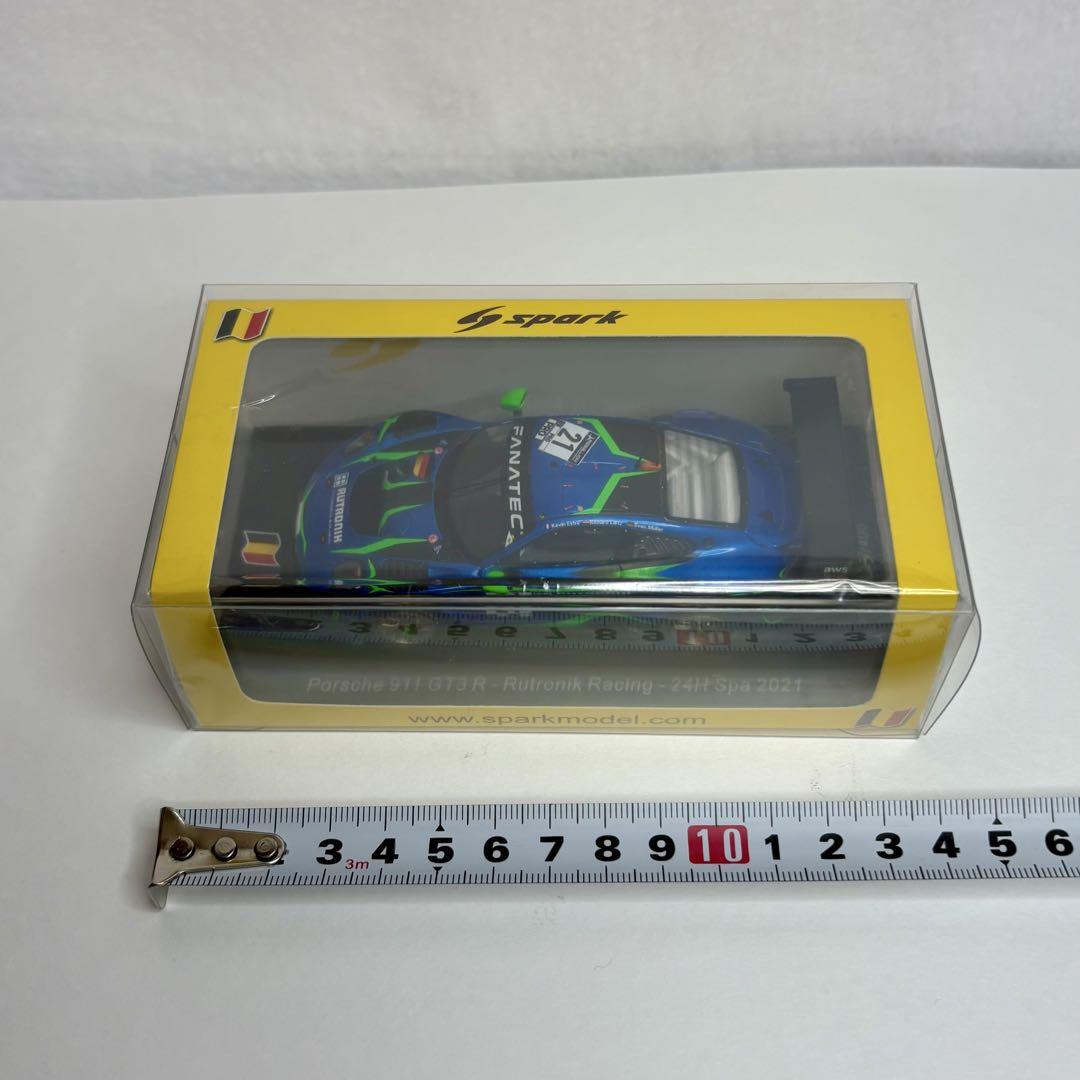 スパーク ポルシェ 911 GT3R Rutronik Racing 1/43