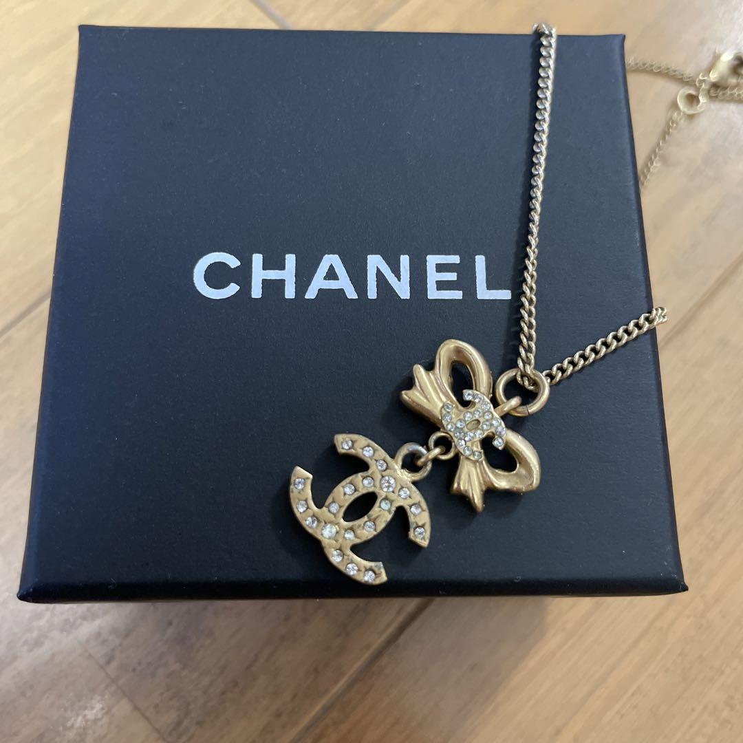 新品・未使用☆正規品 シャネル リボン ココマーク ビジュー 高く シャネルCHANEL20Bココマーク ネックレス 国内完売 チョウーカー ネックレス