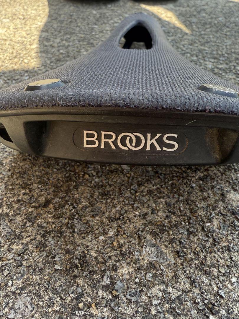 BROOKS C15 CAMBIUM サドル