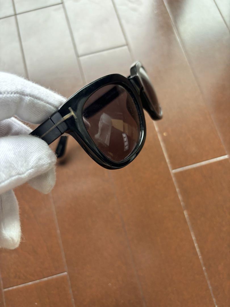 TOM FORD トムフォード サングラス ブラック TF198