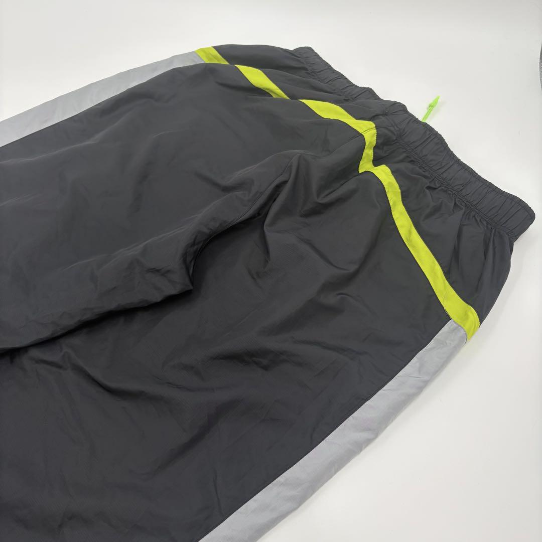 美品　ナイキ　セットアップ　ナイロン　ピステ　シャカシャカ　　XL 美品 ナイキ セットアップ ナイロン ピステ シャカシャカ XL