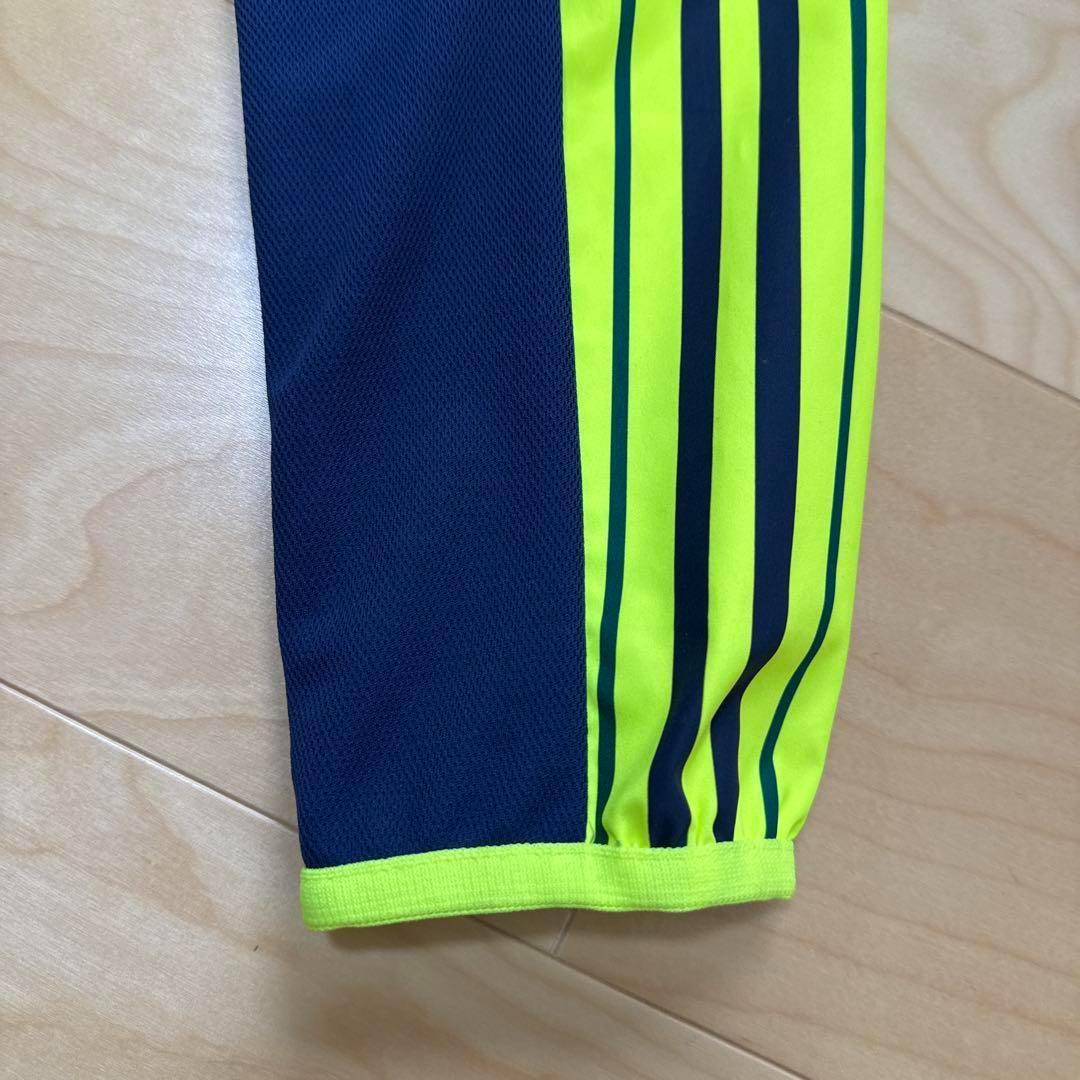新品　アスレタ　ストレッチトレーニングジャケット　サッカー　蛍光色　黄色　M
