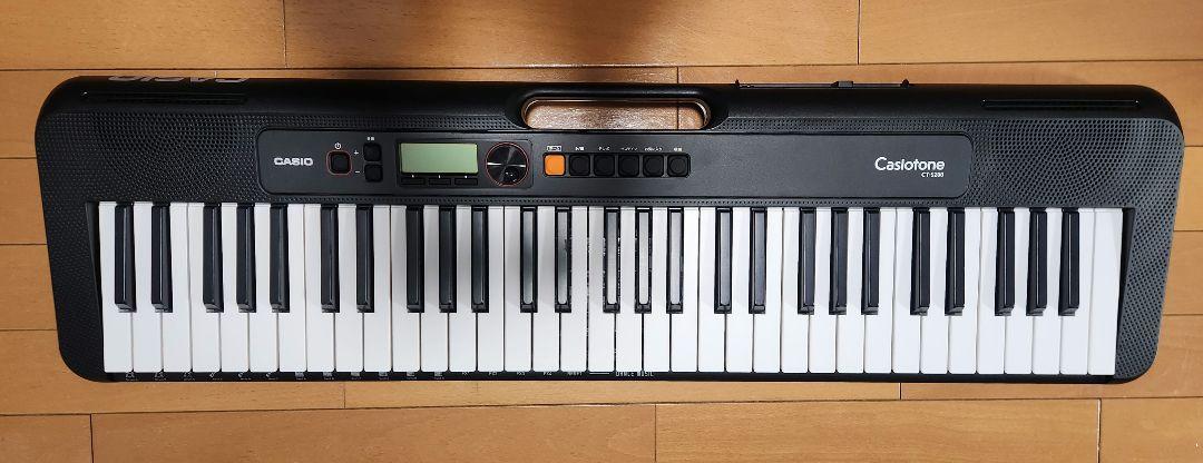 CASIOベーシックキーボード ブラック [61鍵盤]　CT-S200BK