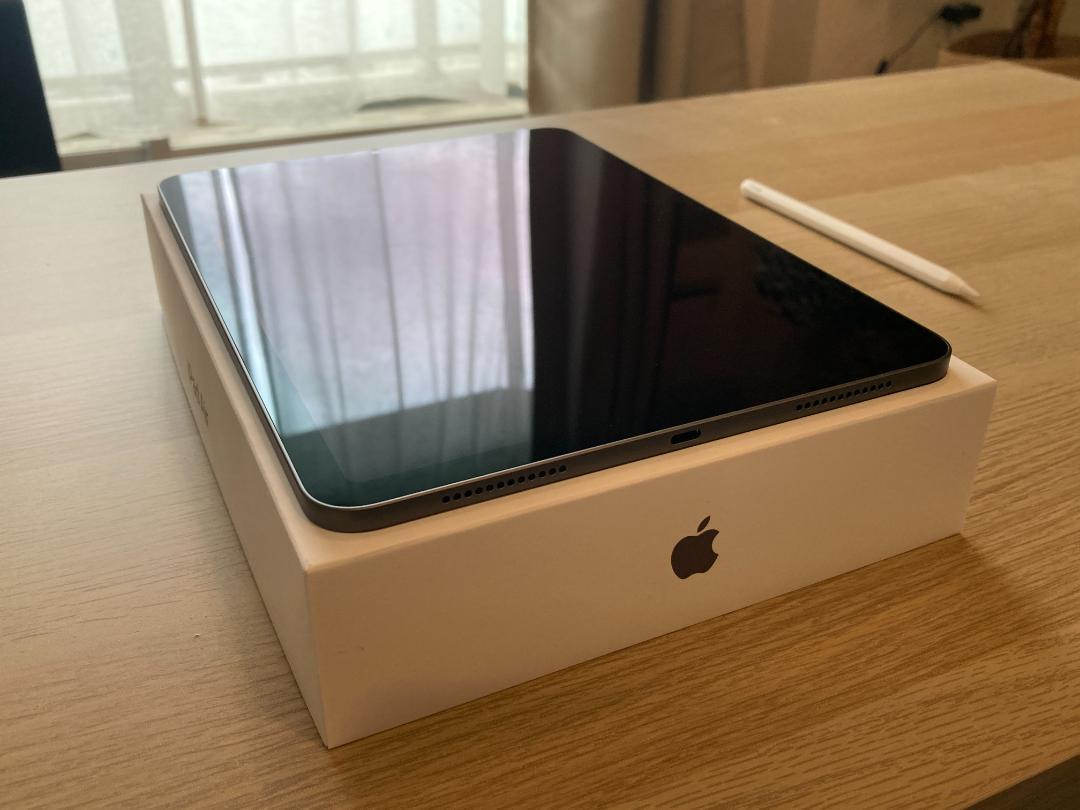 iPad Air 第5世代 64GB + Apple Pencil (第2世代)
