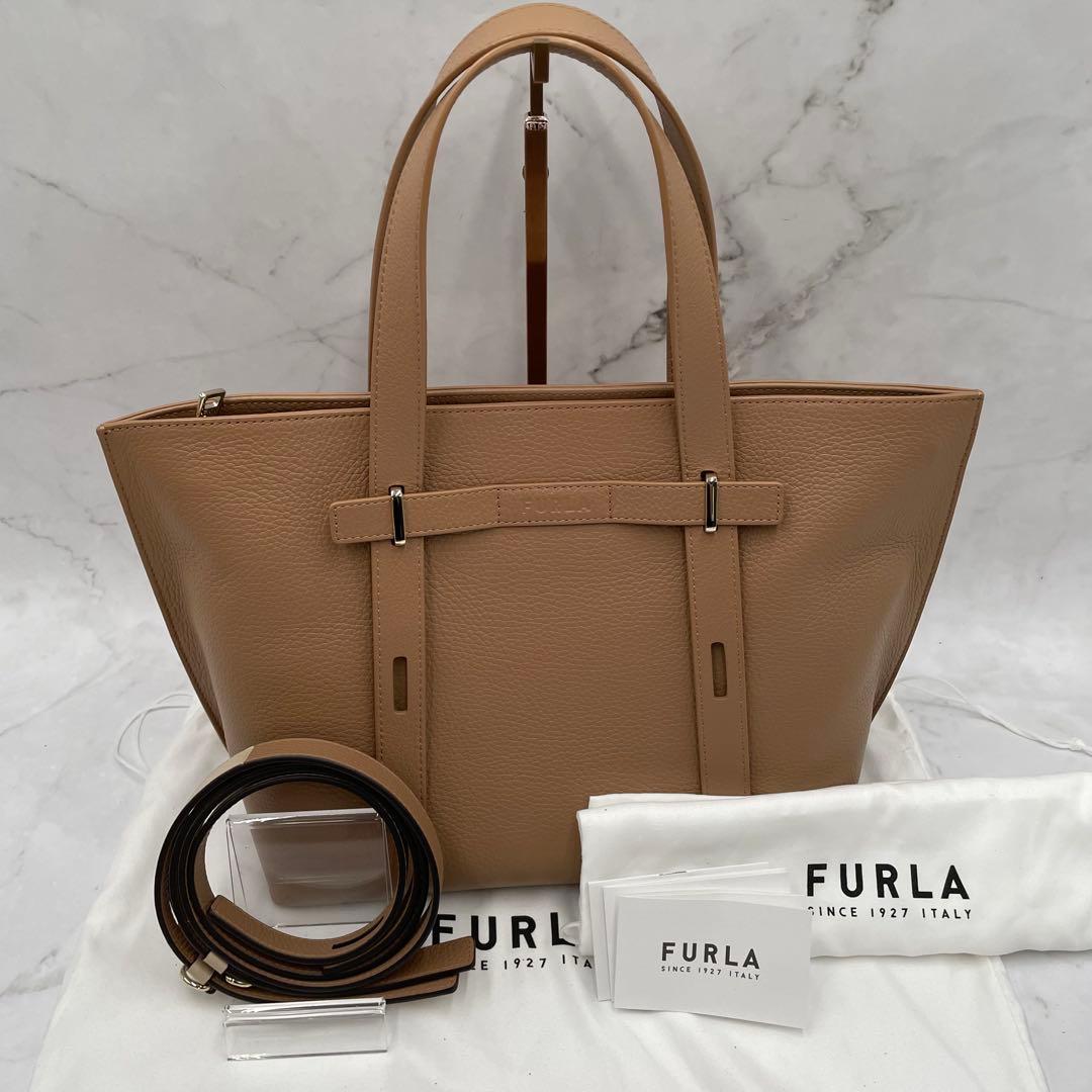 【新品同様】 フルラ GIOVE ジョーヴェ トート ビジネスバッグ A4可