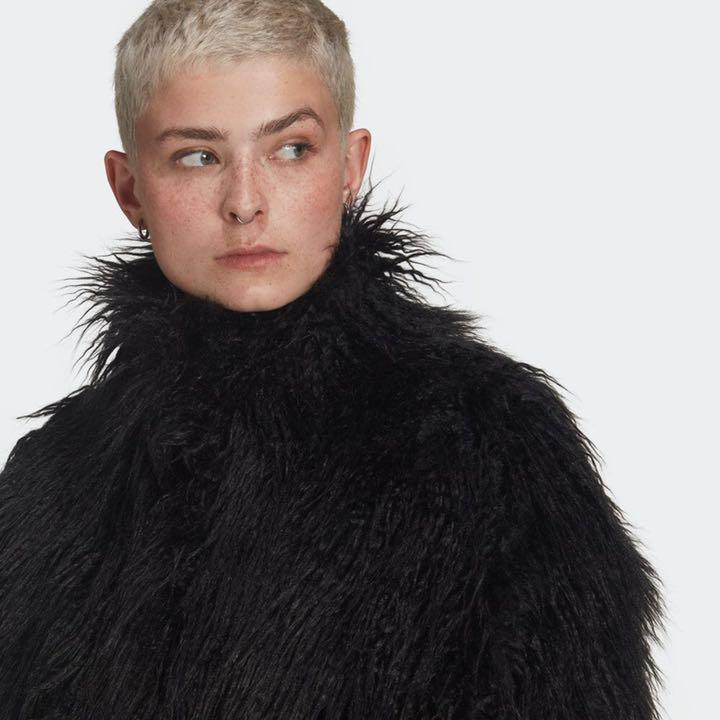 adidas（毛皮/ファーコート）のフリマアイテム一覧