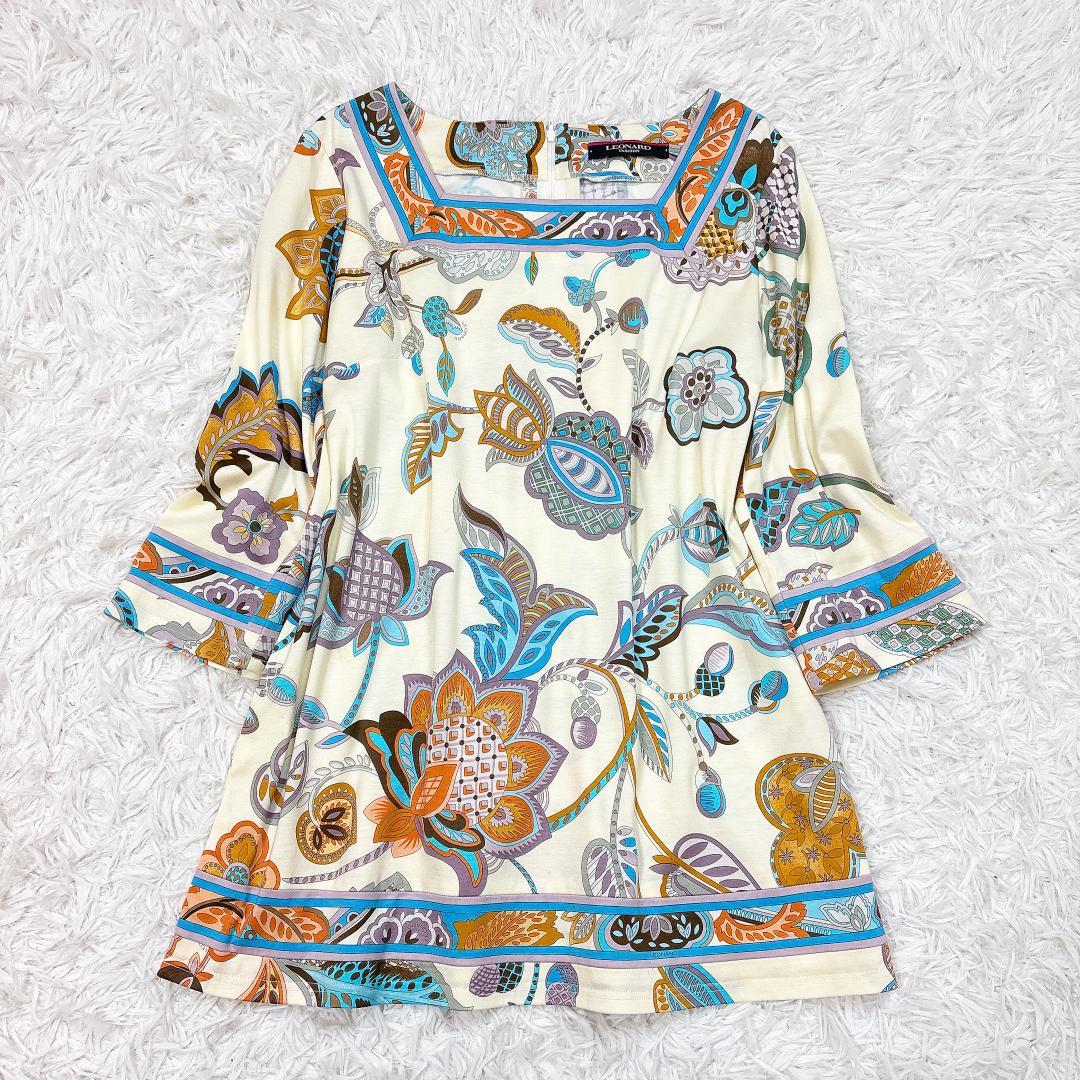 大きいサイズ42【美品】レオナール　総柄七分袖チュニック　トリム　ウォッシャブル
