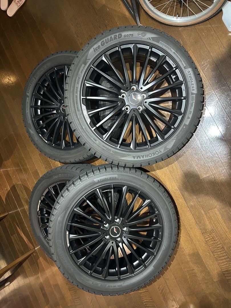 235/50 R20 スタッドレスタイヤ　20インチホイール