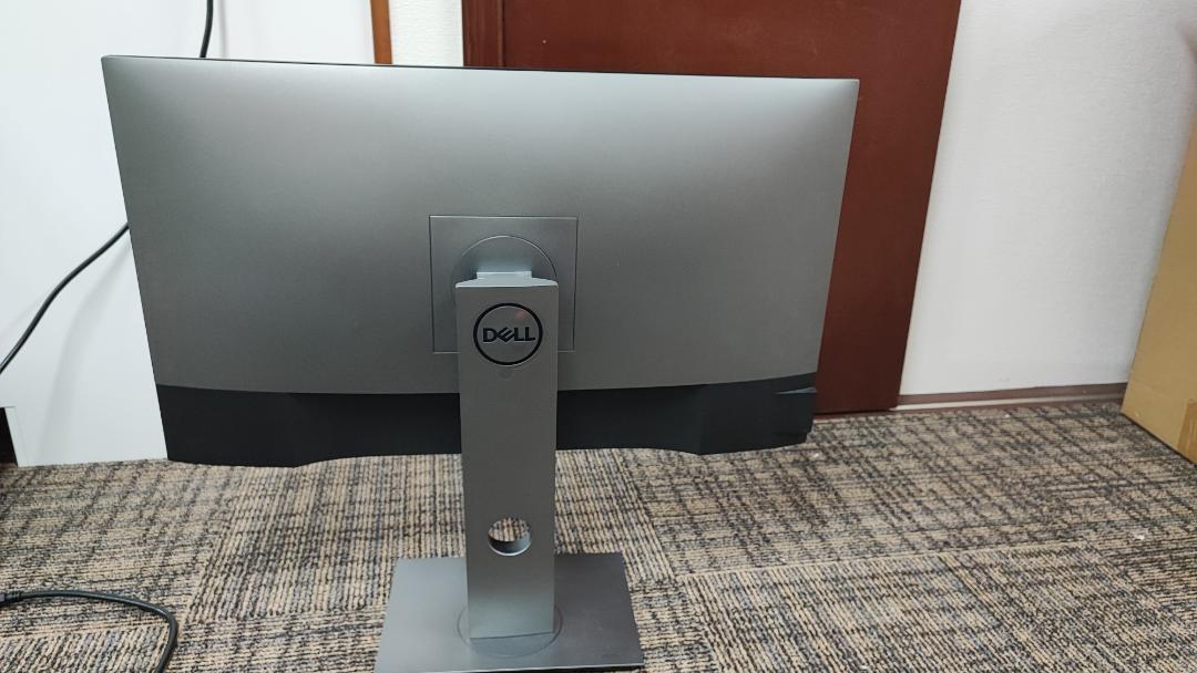 DELL U2720Q 27インチ 4K HDR対応液晶ディスプレイ