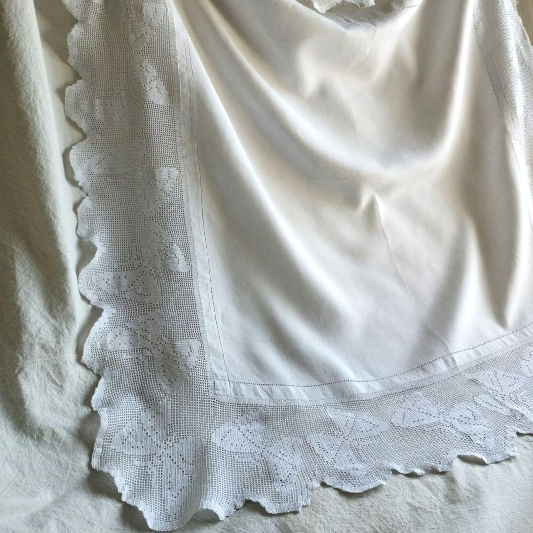 フランス蚤の市　Vintage　蝶々柄　クロッシュレース　テーブルクロス