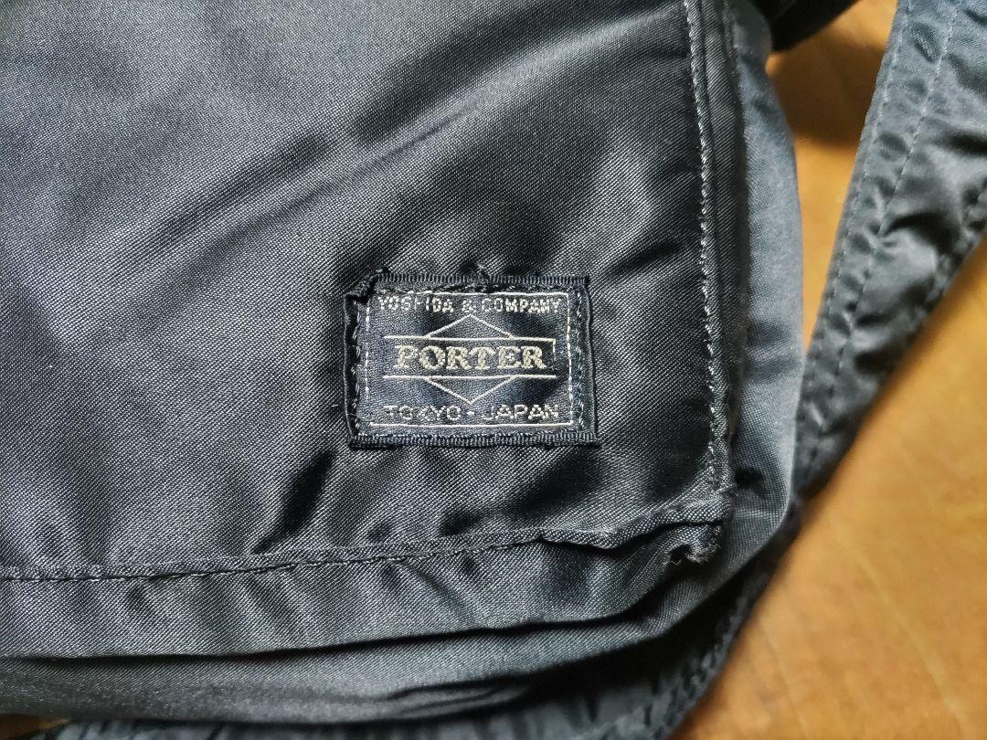 PORTER ブラック ショルダーバッグ（タンカー）