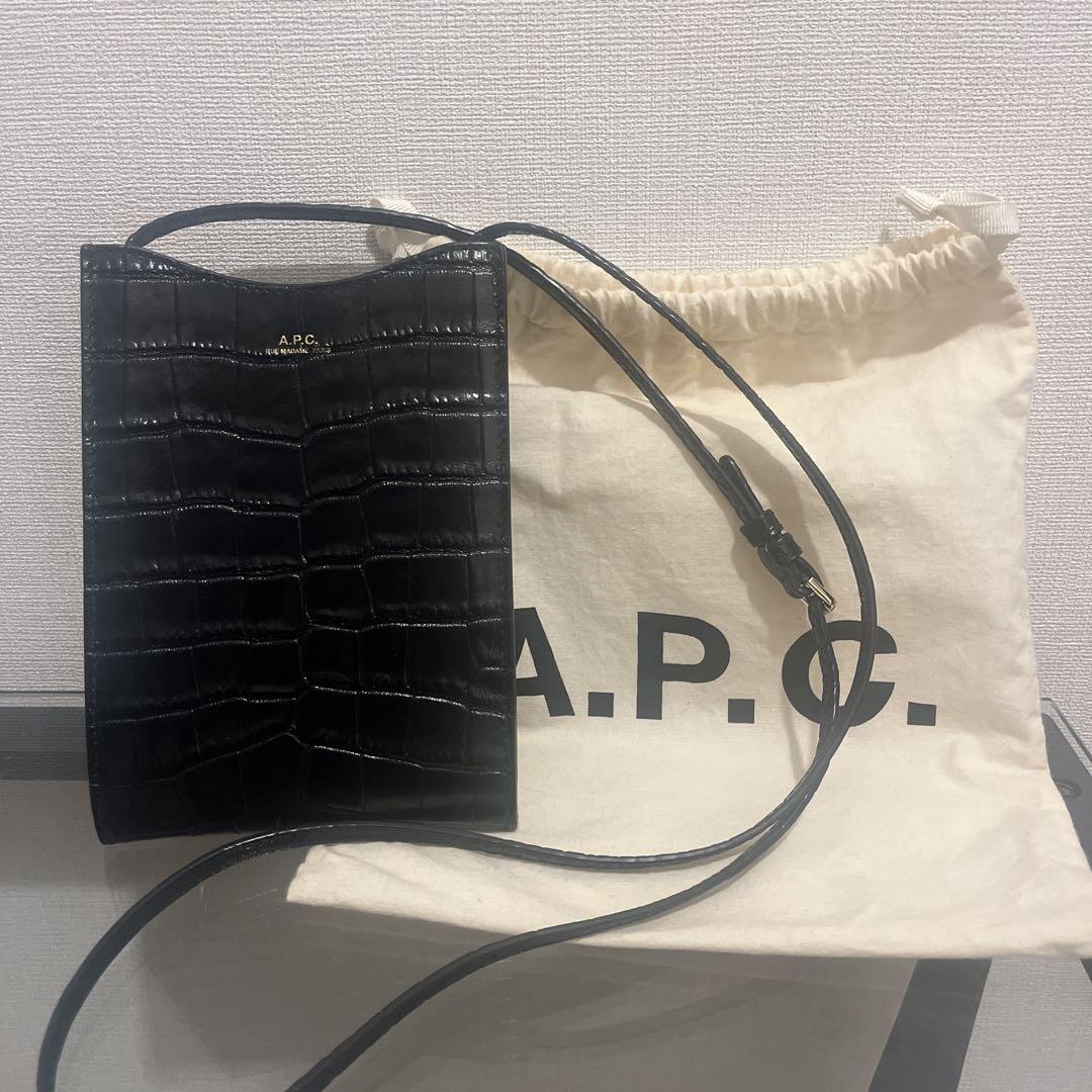 A.P.C. ショルダーバッグ ブラック