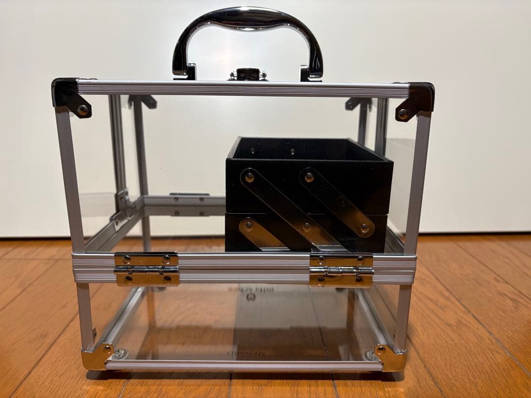 新品未使用品!mila schon メイクボックス(化粧箱) 新品未使用品!mila schon メイクボックス(化粧箱)