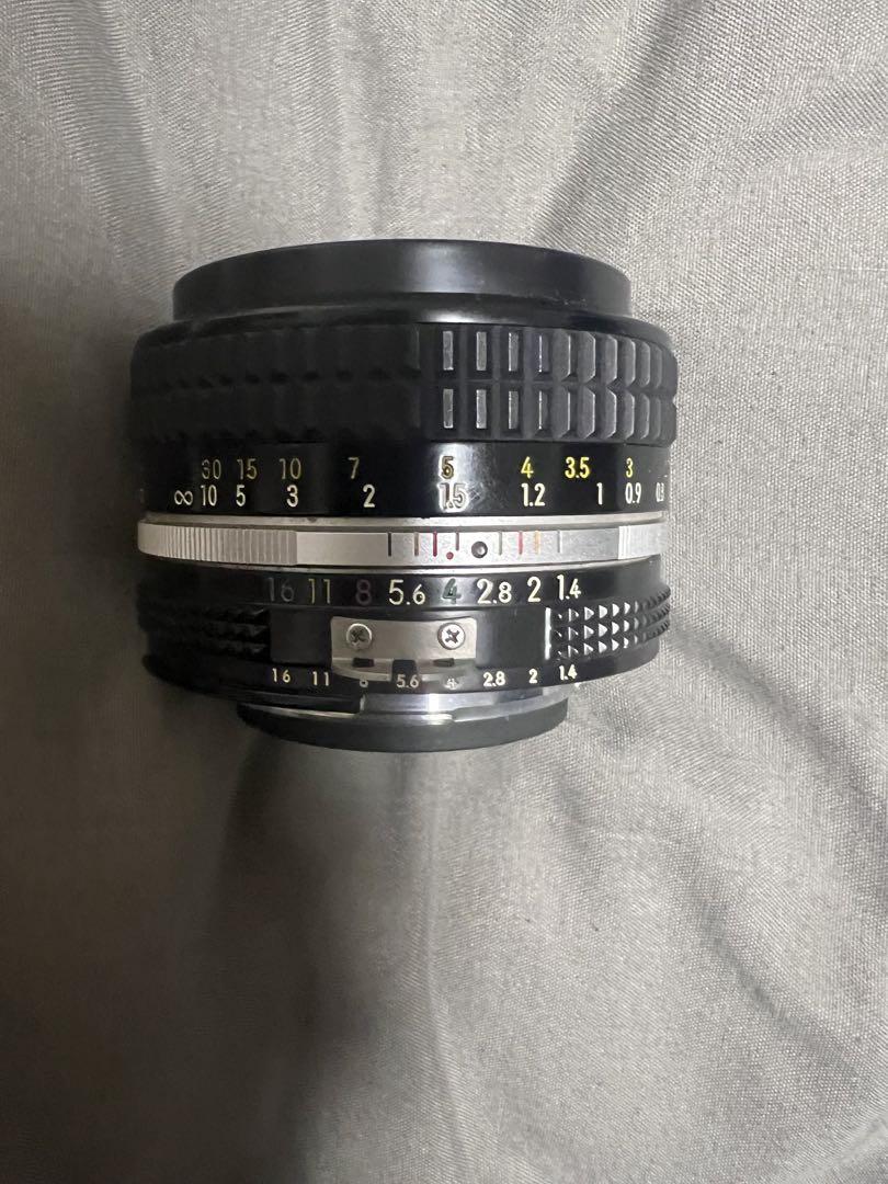 Nikkor 50mm f/1.4 レンズ