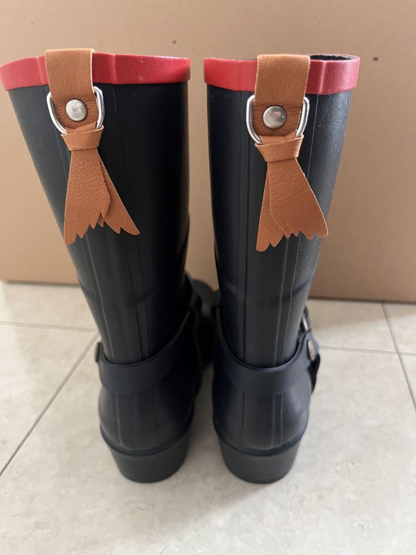 AIGLEレインブーツ　黒 オレンジ縁取り