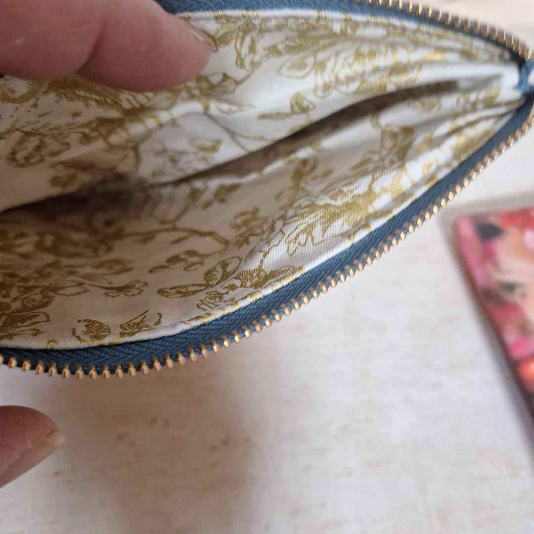 フラットポーチ