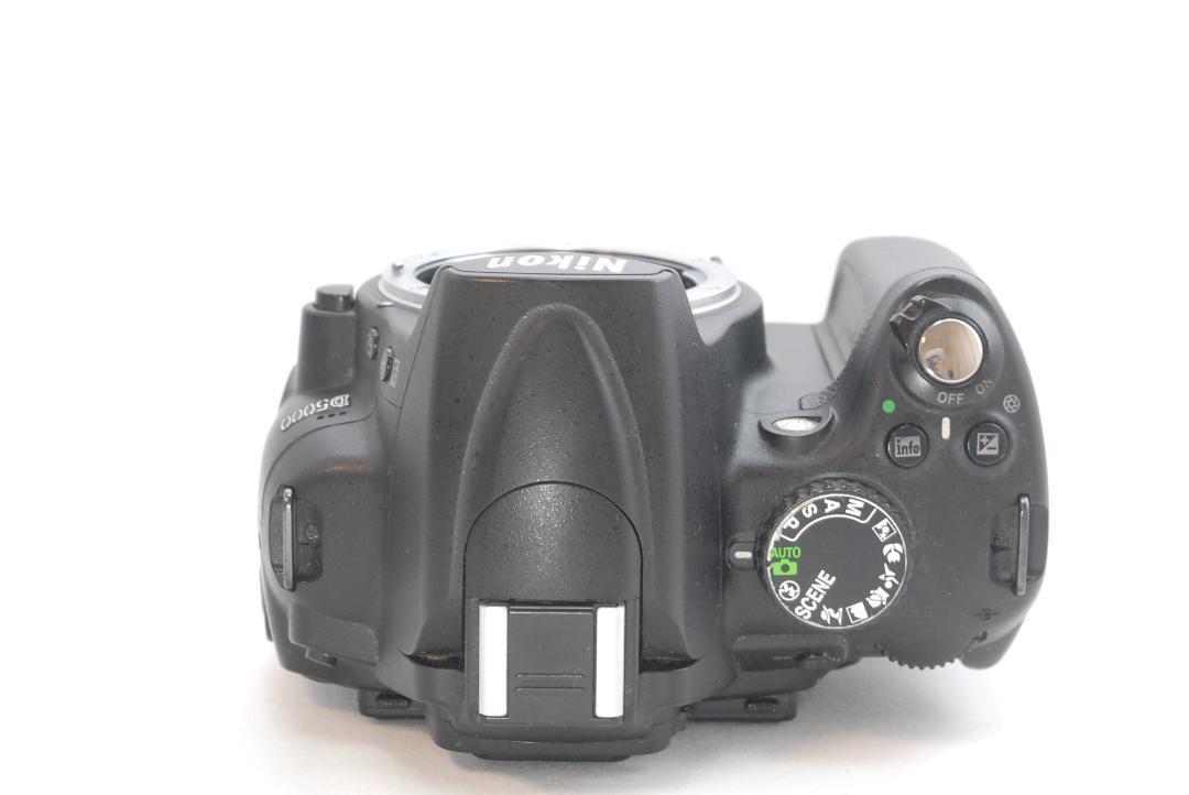 D5000