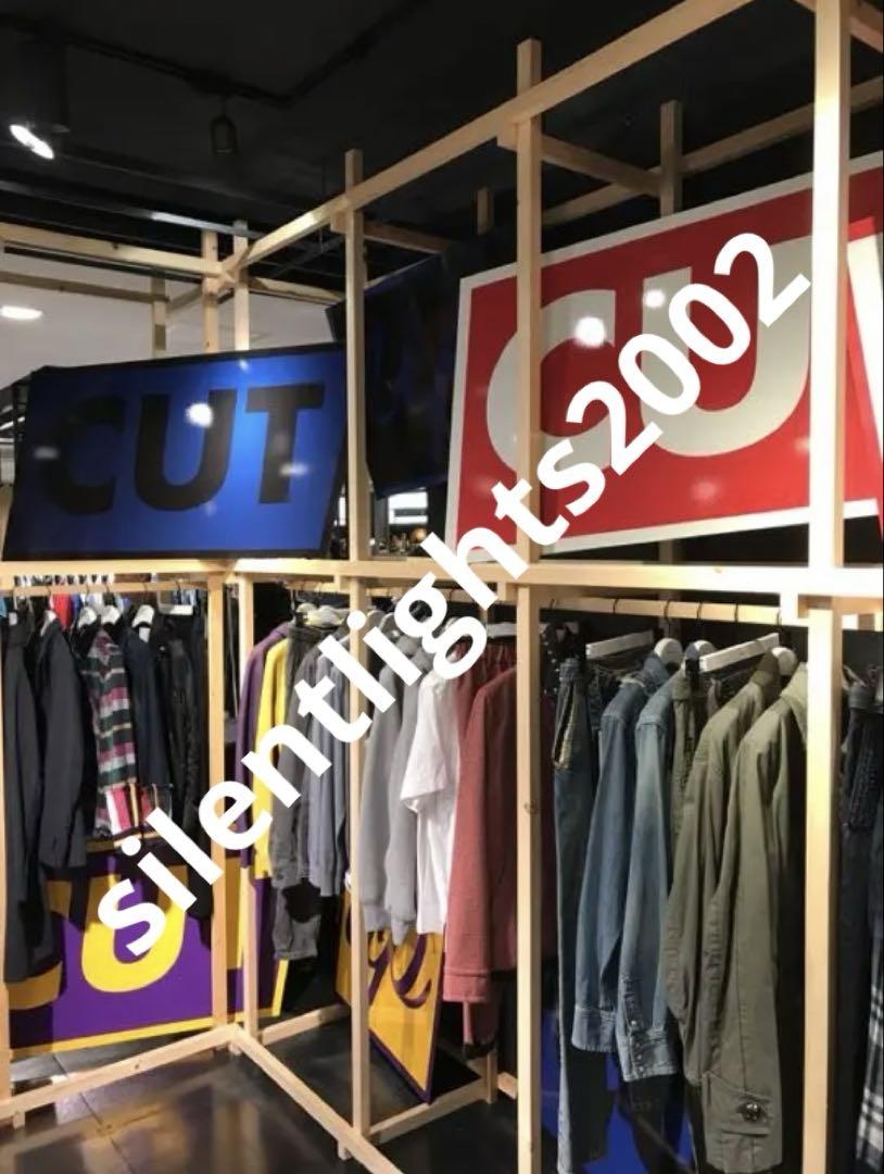 お見舞い 伊勢丹新宿ポップアップ限定 sacai ロンT スウェット - メルカリ トップス