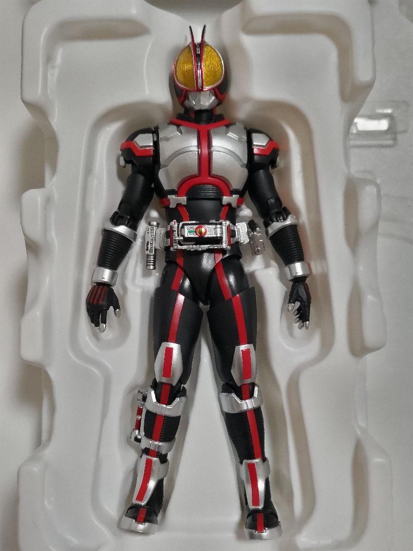 S.H.Figuarts真骨彫製法 仮面ライダーファイズ＆ファイズアクセルセット
