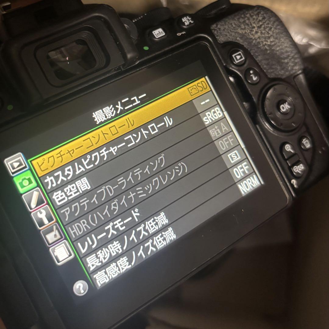 Nikon D5500 ダブルズームキット ※プロの鑑定無し