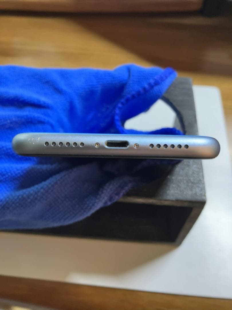 新品未使用品 iPhone XR 128GB SIMロック解除済み iPhone XR PRODUCT RED ⁄SIMロック解除済 SIMロック解除済み 新品未使用 au