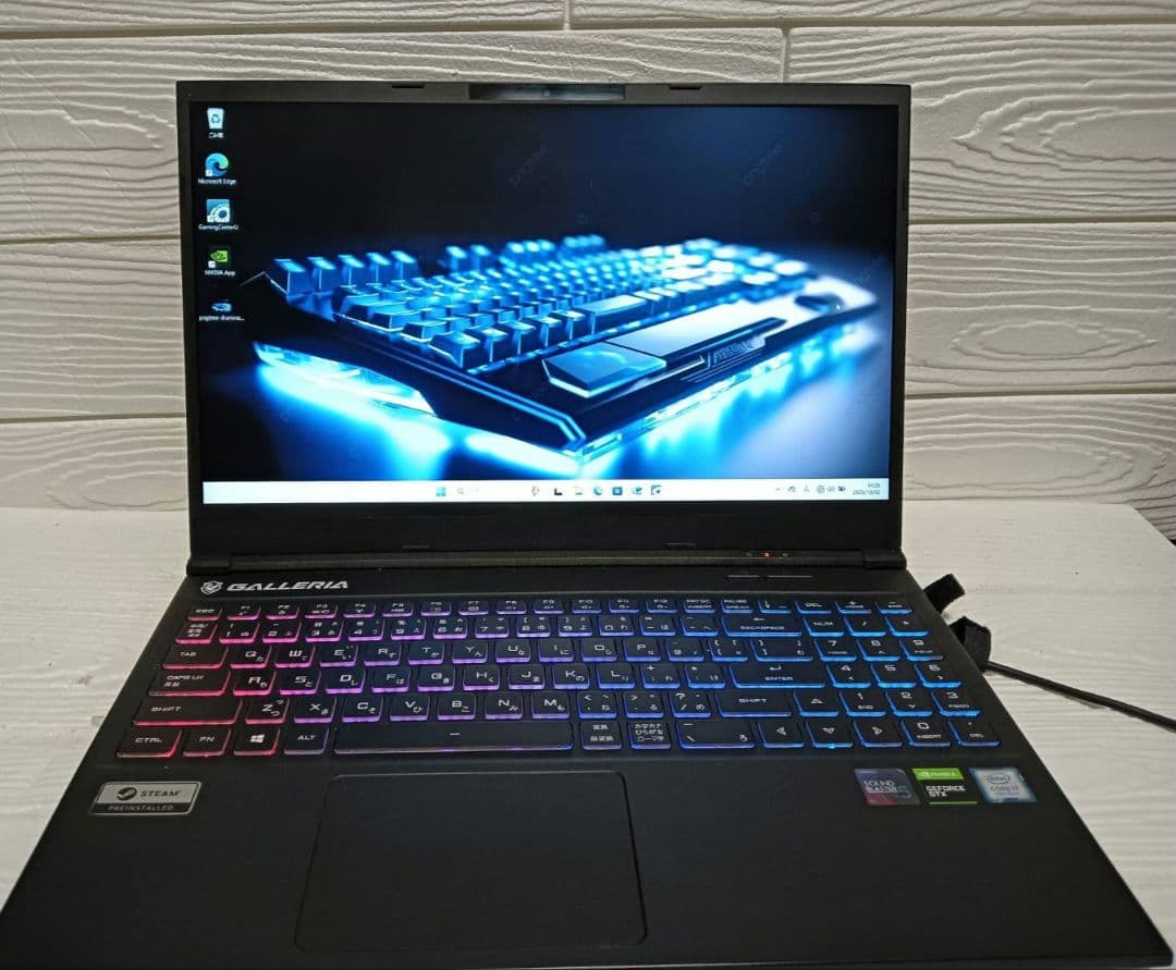 GALLERIA ゲーミングノート i7 9750H 16GB GTX1650目立った傷や汚れなし