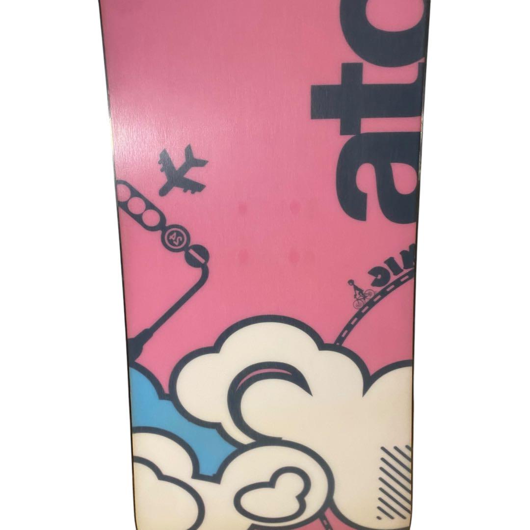 送料無料‼︎ atomic 135cm レディース　スノーボード　ボード　板