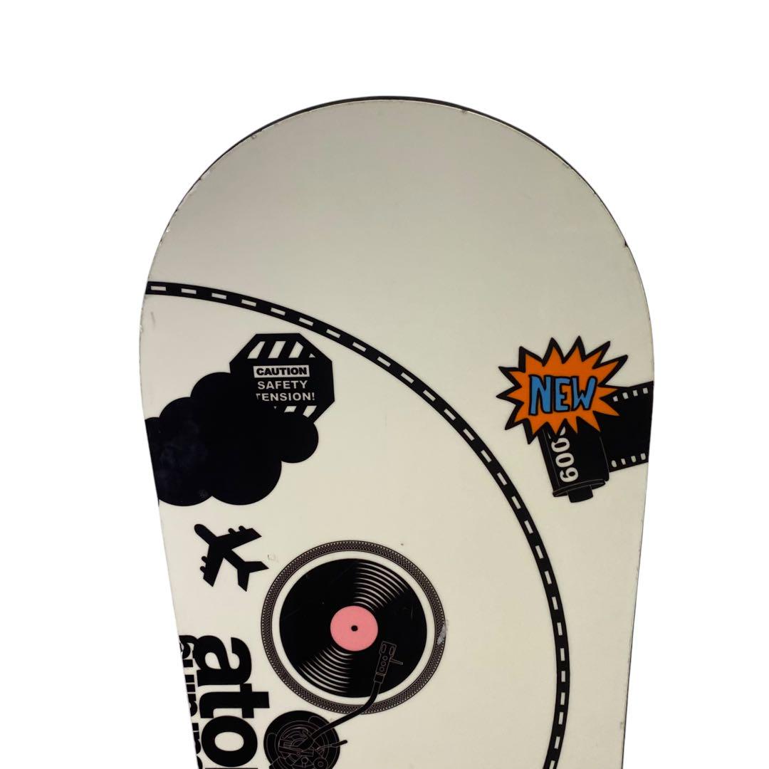 送料無料‼︎ atomic 135cm レディース　スノーボード　ボード　板