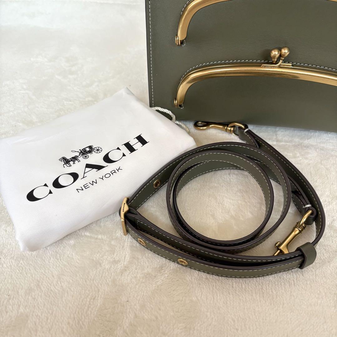 即完・極美 COACH カシン キャリー トート 22 がま口 2way