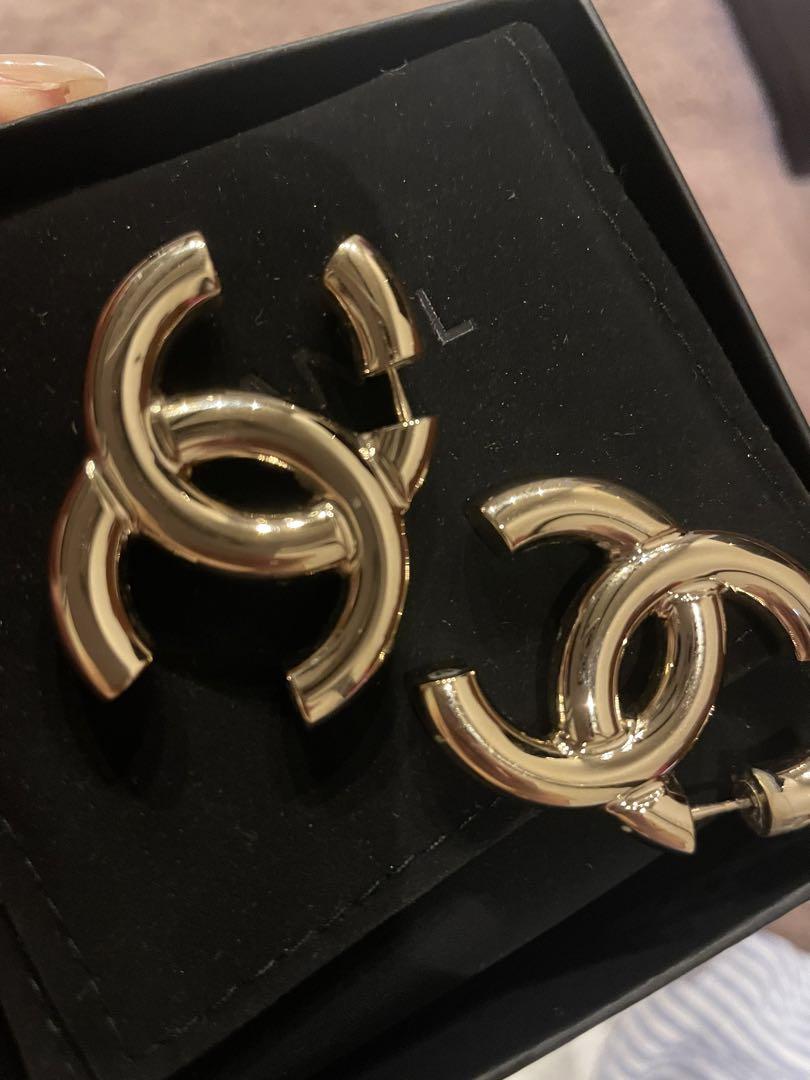 CHANEL CCマーク ピアス