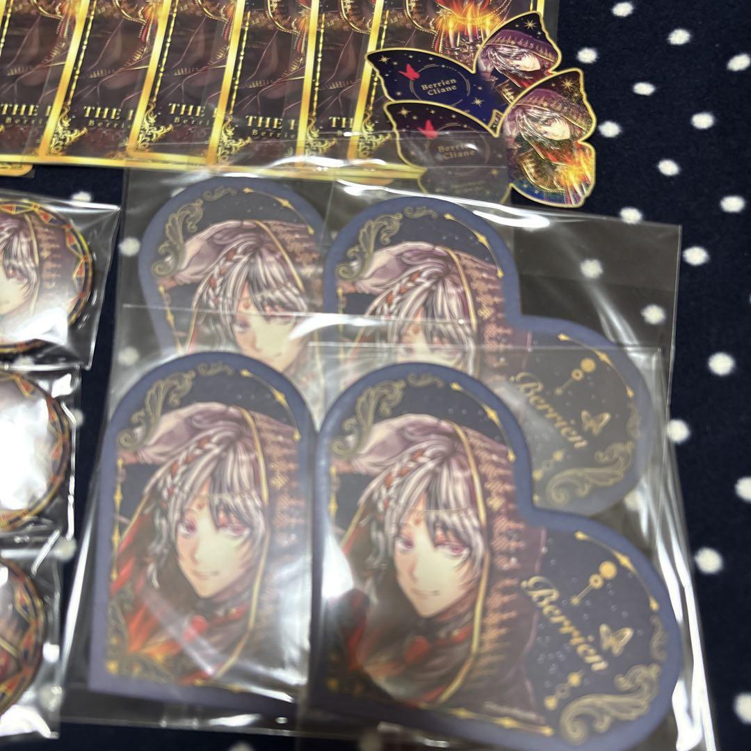 悪魔執事と黒い猫 あくねこ Anniversary 2周年 缶バッジ 悪魔執事と黒い猫 あくねこ Anniversary 2周年 缶バッジ