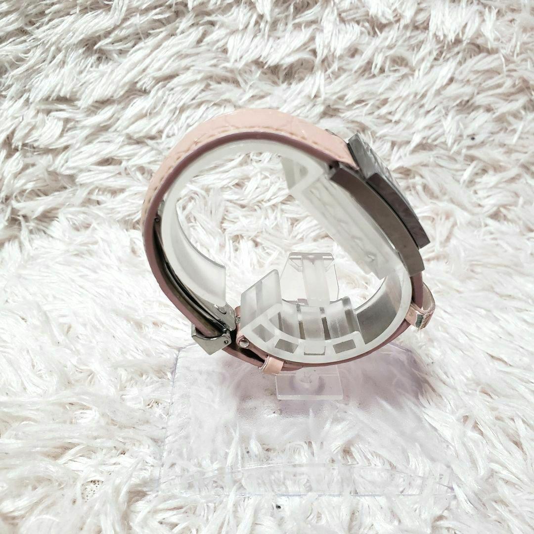 GUCCI グッチ 腕時計 7900P ピンク型押し 文字盤ブラック