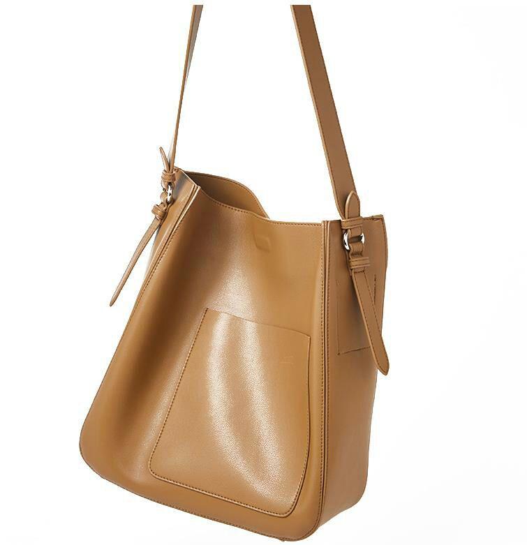 美品です女性人気のレザーショルダーバッグY lyoA0-m36545053501 即納最新品