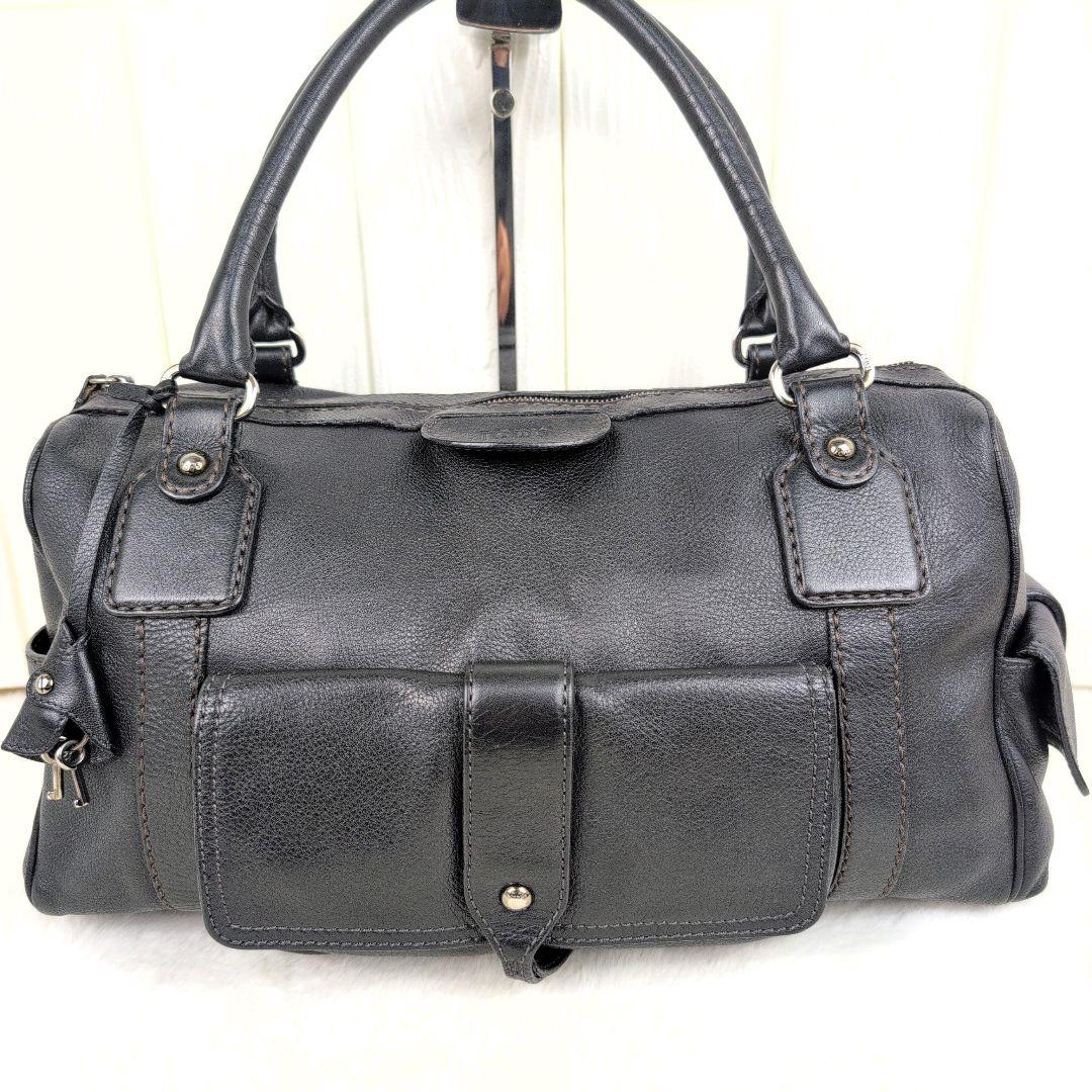 美品✨TOD'S ハンドバッグ ミニボストン カデナ レザー ブラック 美品✨TOD'S ハンドバッグ ミニボストン カデナ レザー ブラック