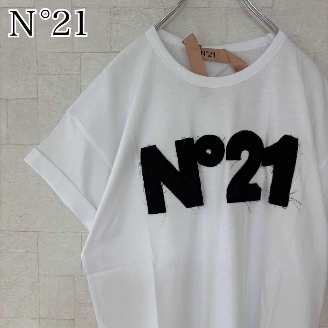 【新品・未使用】N°21 ビックロゴ　半袖 Tシャツ 　オーバーサイズ　803