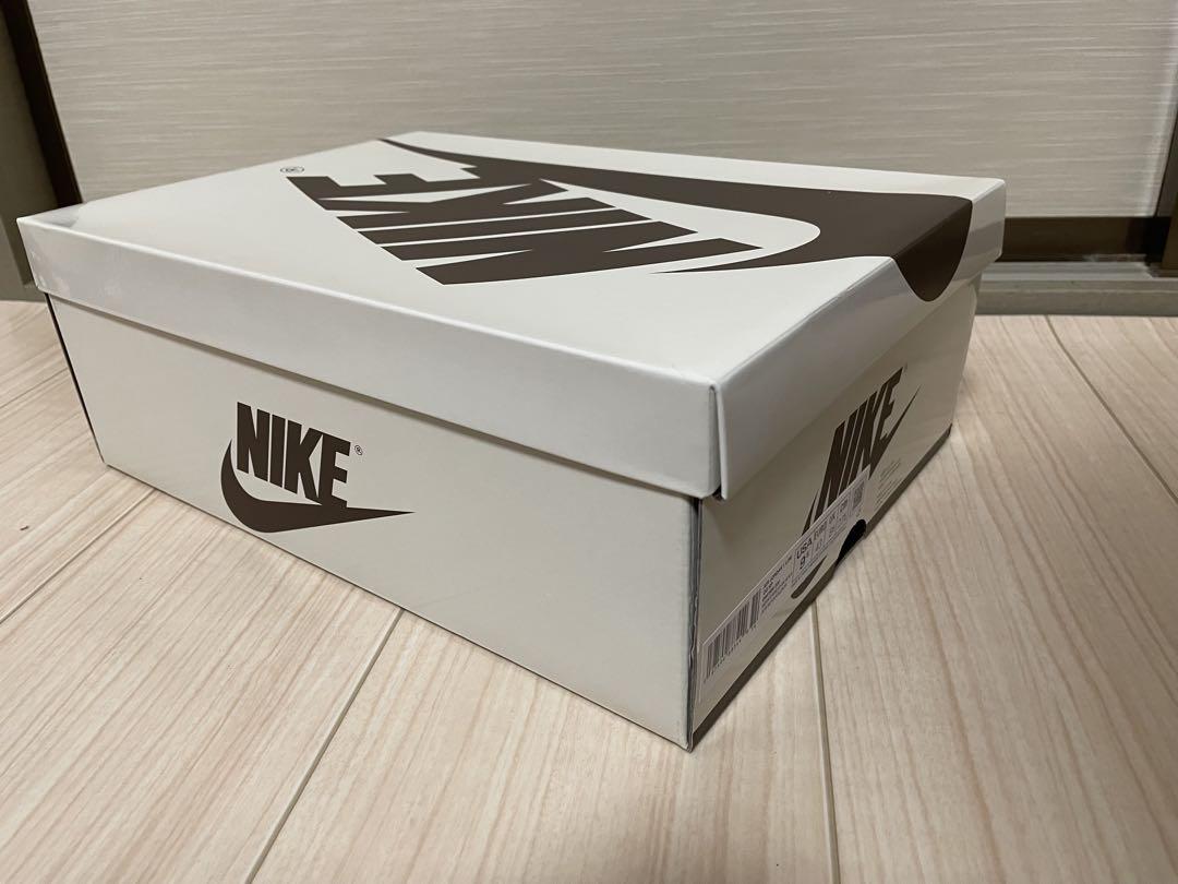 TravisScott×Nike “Reverse Olive”