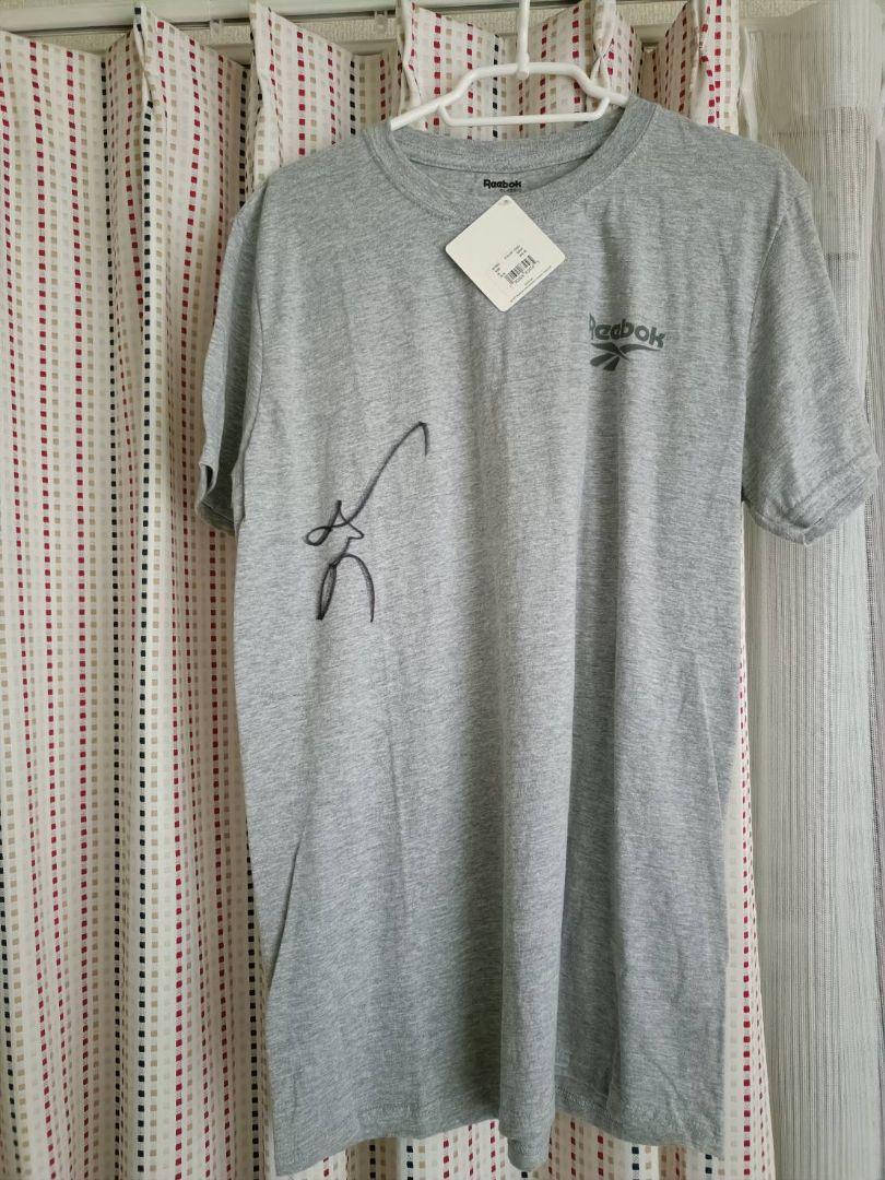 アレン・アイバーソン　サインTシャツ