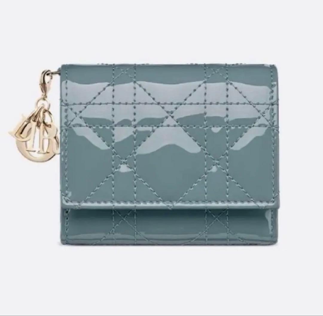 Dior 財布 9,120円