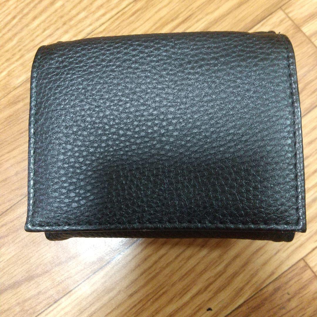MCM 黒 三つ折り財布 リボンデザイン リボンデザイン 黒 三つ折り財布 - メルカリ