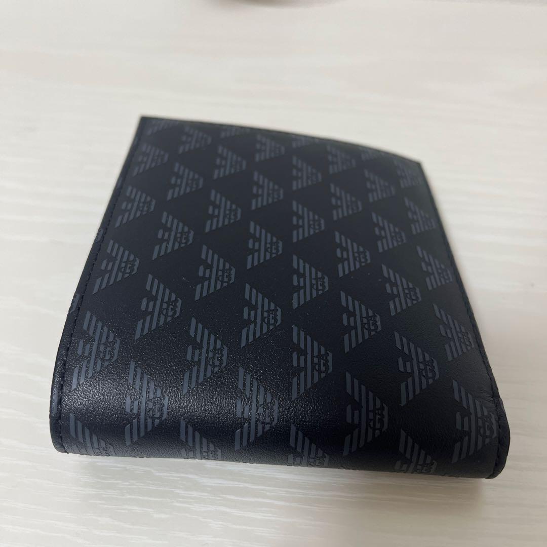 新品　EMPORIO ARMANI 二つ折り財布 ブラック