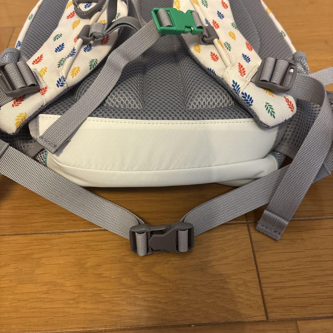 新品未使用品　ザノースフェイス スモールデイ キッズ リュック