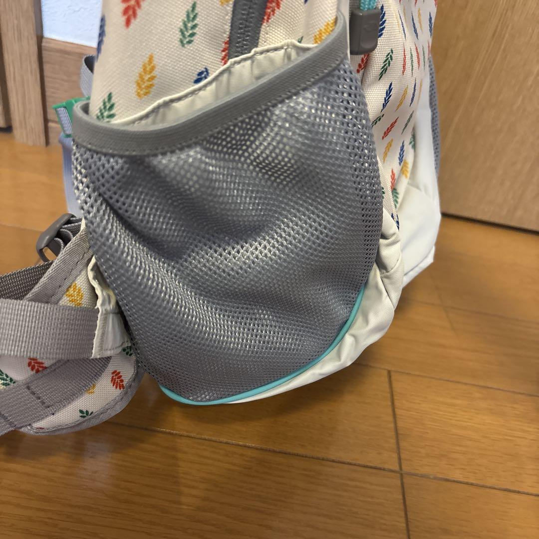 新品未使用品　ザノースフェイス スモールデイ キッズ リュック