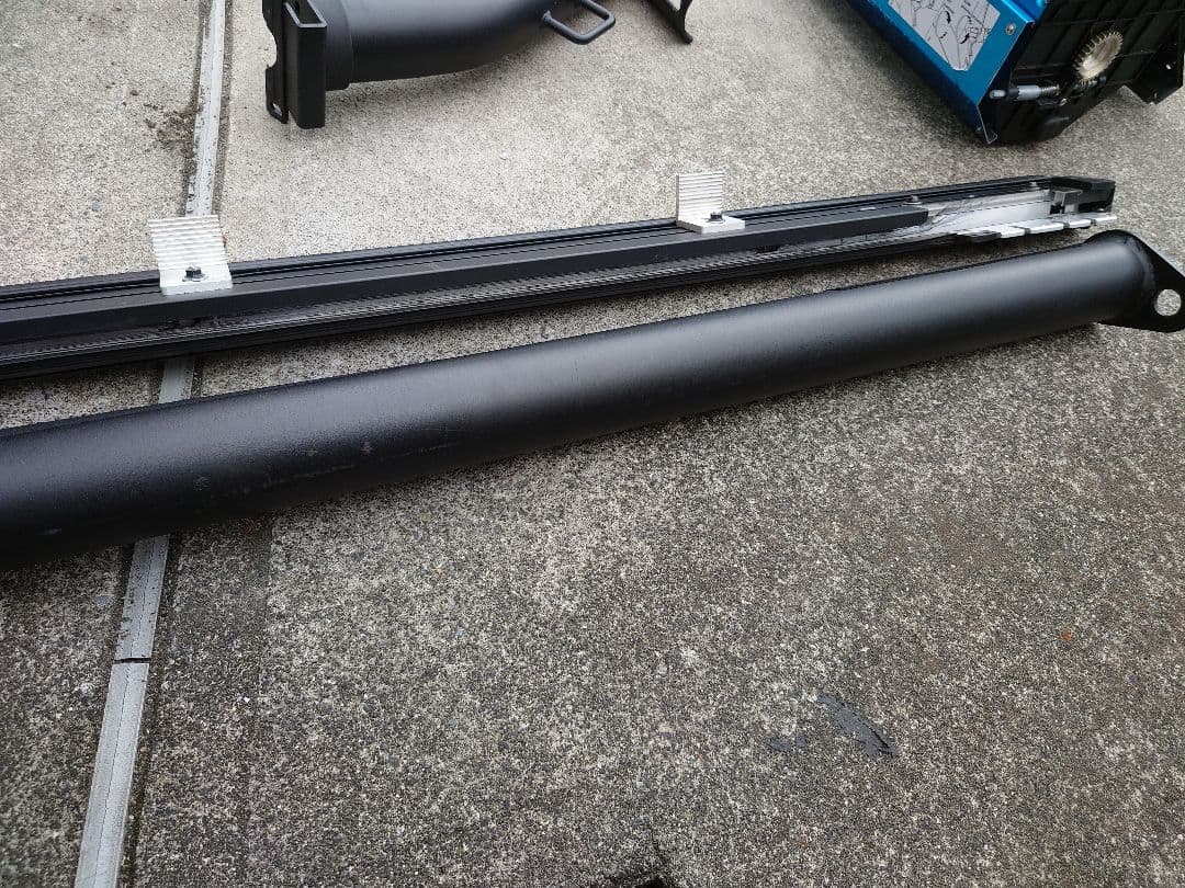 WINBO ハイラックス シャッタートノカバー クロスバー付きやや傷や汚れあり BRIGHTFACE_UK